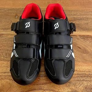 New! Peloton cycling shoes Size 38 w/o clips . Never been worn . Size 7 US